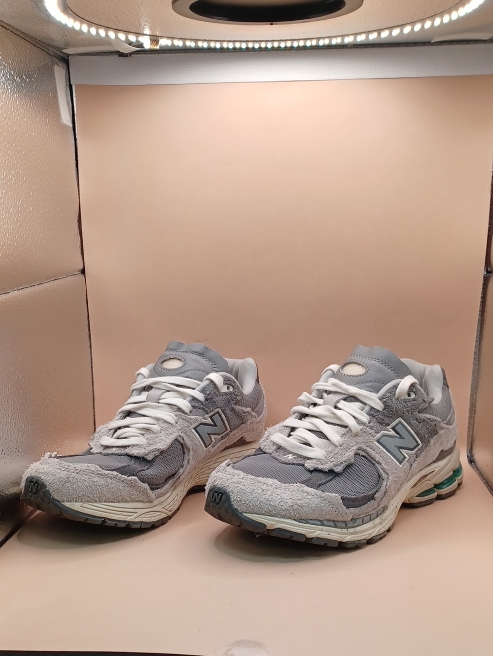 Pre-Owned New Balance 2002R Protection Pack Sneaker-Rain Cloud Size W:8 M:6.5 US
